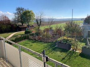 City Apartment Hasenheide - Wohnung mit 3 Schlafzimmern und Balkon mit Landschaftsblick